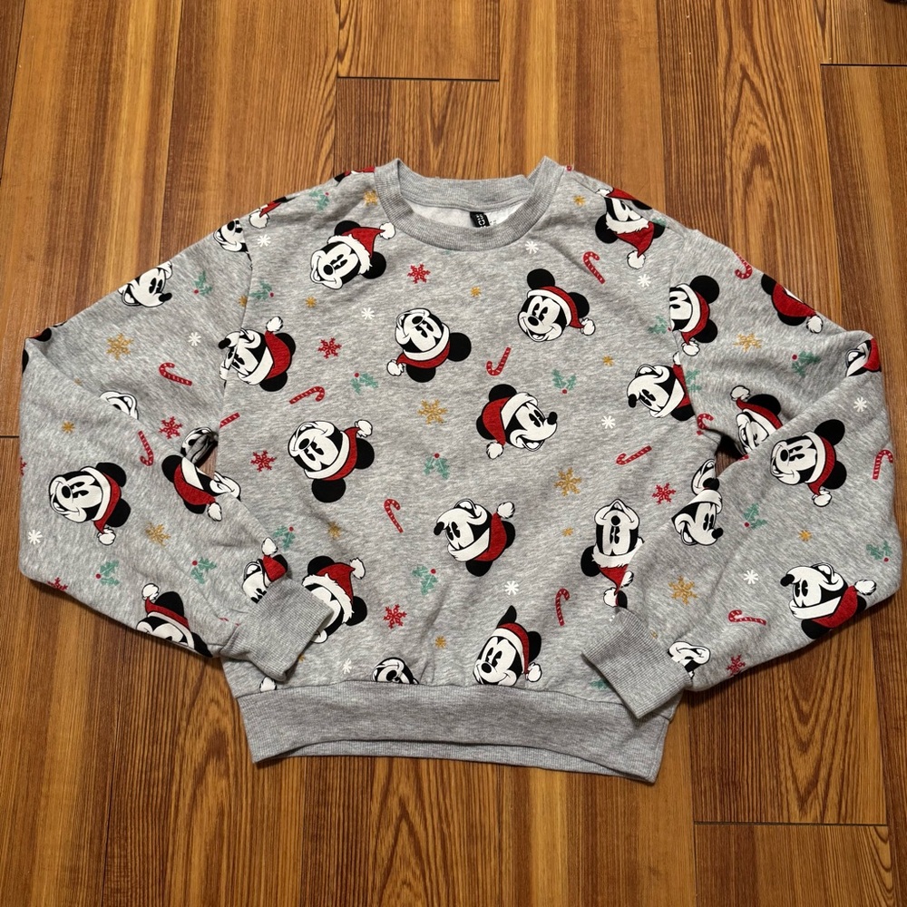 H&M Disney Mickey Mouse Christmas Holiday Cropped Sweater
